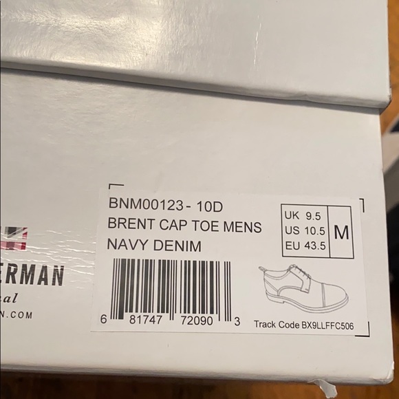 Shoes - Picture 4 of 4